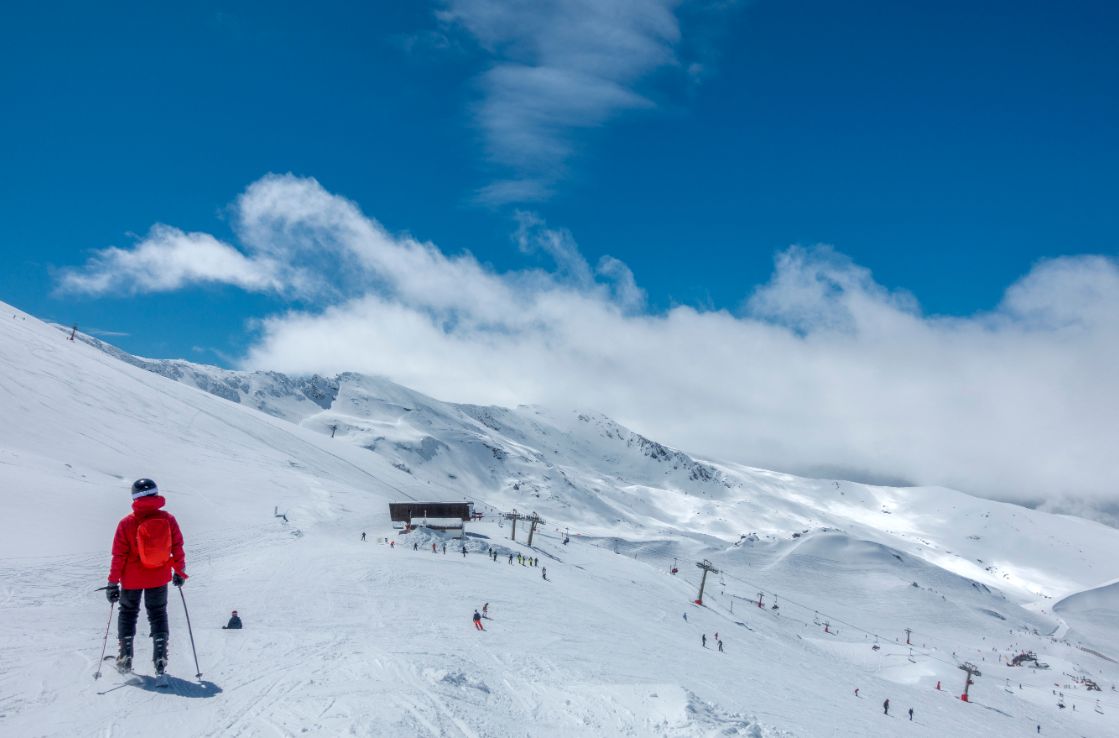 esquiar en sierra nevada españa